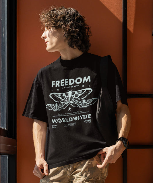 FREEDOM WORLDWIDE - Oversized Unisex Streetwear Tshirt
